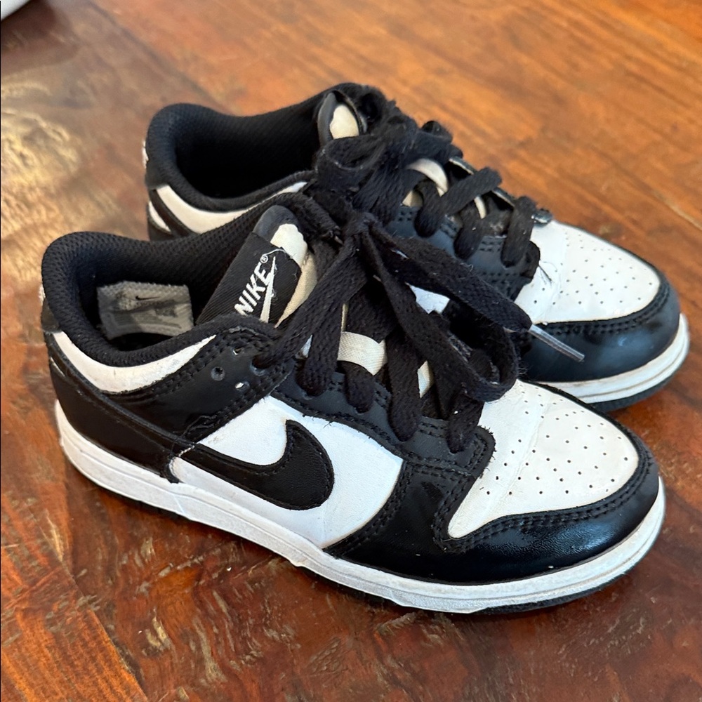 Nike Kids Black and White Sneakers